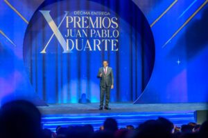 Santo Domingo. - En un llamado trascendental hacia una gobernanza más abierta y equitativa, Víctor D’Aza, presidente de la Liga Municipal Dominicana (LMD), ha propuesto la implementación integral del Presupuesto Estatal Participativo (PEP) dentro del presupuesto general del Estado, lo cual representa una visión transformadora para la República Dominicana.