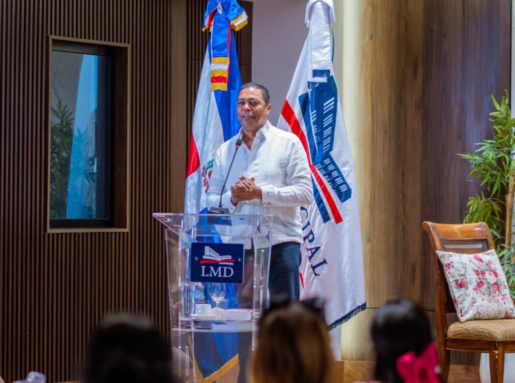 LMD conmemora el Día Internacional de la Mujer con charla sobre el amor propio