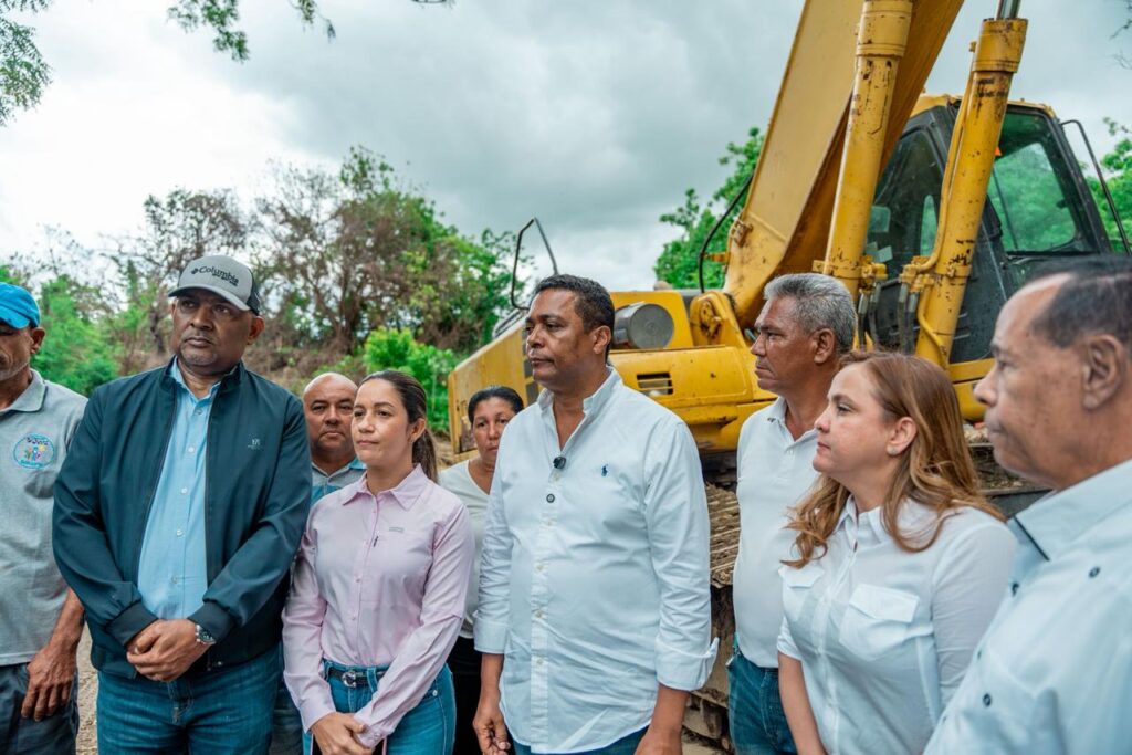 Están inspeccionando el lugar
