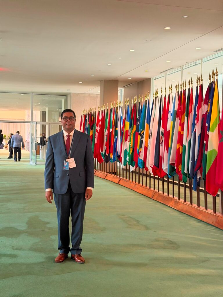 El presidente de la Liga Municipal Dominicana (LMD), Víctor Díaz, extendió una invitación formal a todos los representantes de los centros formativos